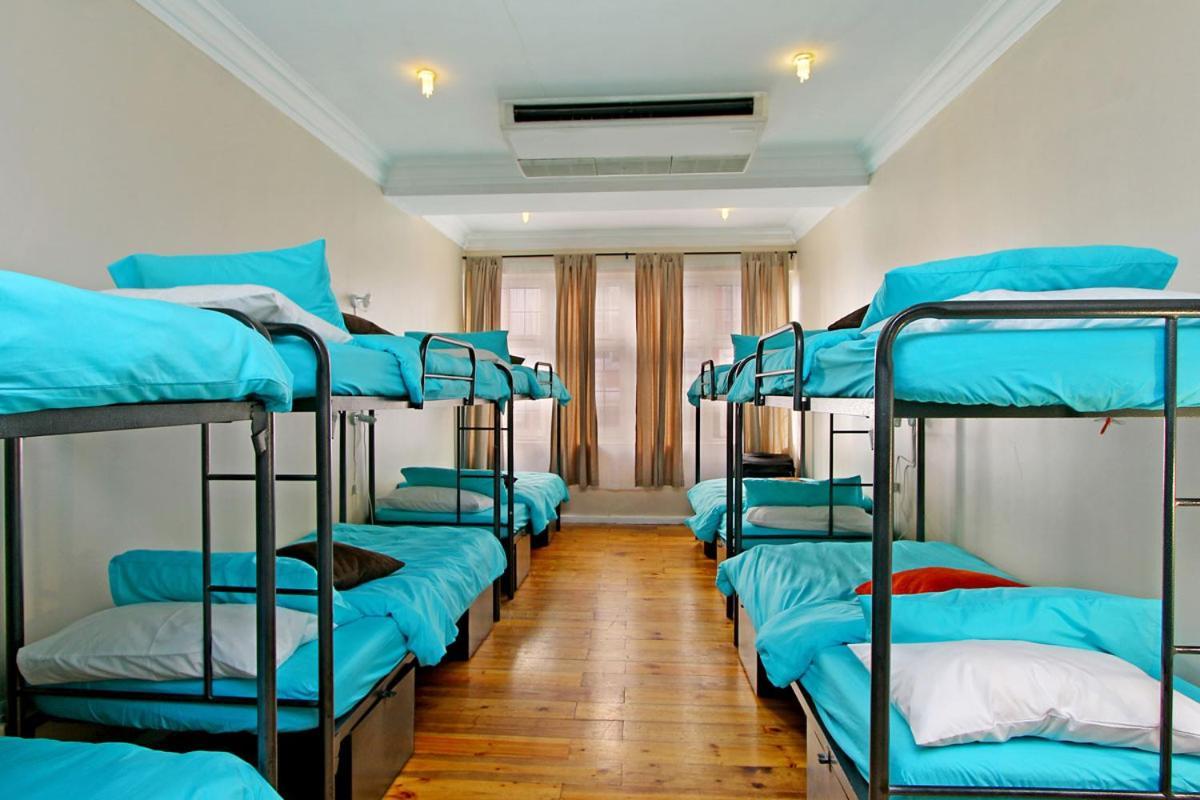 ฟอร์ตี้ 8 แบ็กแพกเกอร์ Hostel เคปทาวน์ ภายนอก รูปภาพ