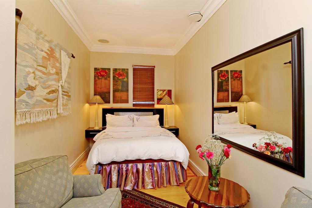 ฟอร์ตี้ 8 แบ็กแพกเกอร์ Hostel เคปทาวน์ ห้อง รูปภาพ