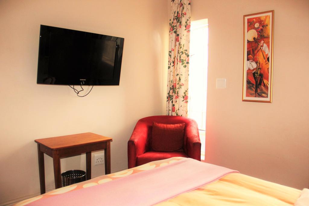 ฟอร์ตี้ 8 แบ็กแพกเกอร์ Hostel เคปทาวน์ ภายนอก รูปภาพ